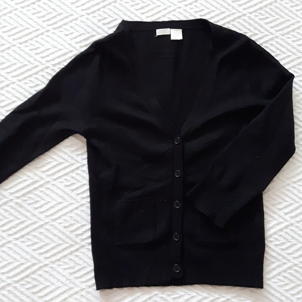 SIBLINGS- Girls Super Soft Black Cardigan with double pockets- M- rare